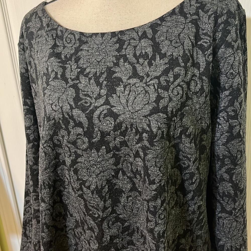 Talbots Textured Floral Top - Picture 2 of 6